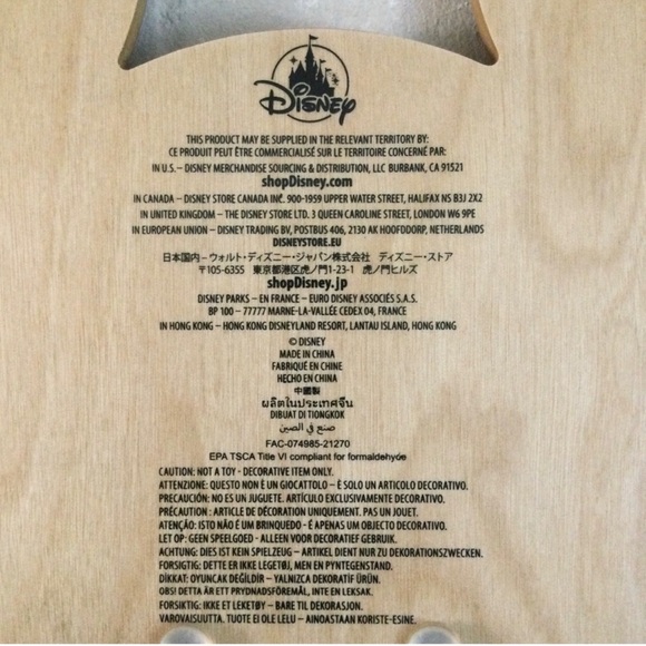 DISNEY Mickey Mouse Wall Hooks Wooden Wall Mount - NWT - Picture 9 of 9